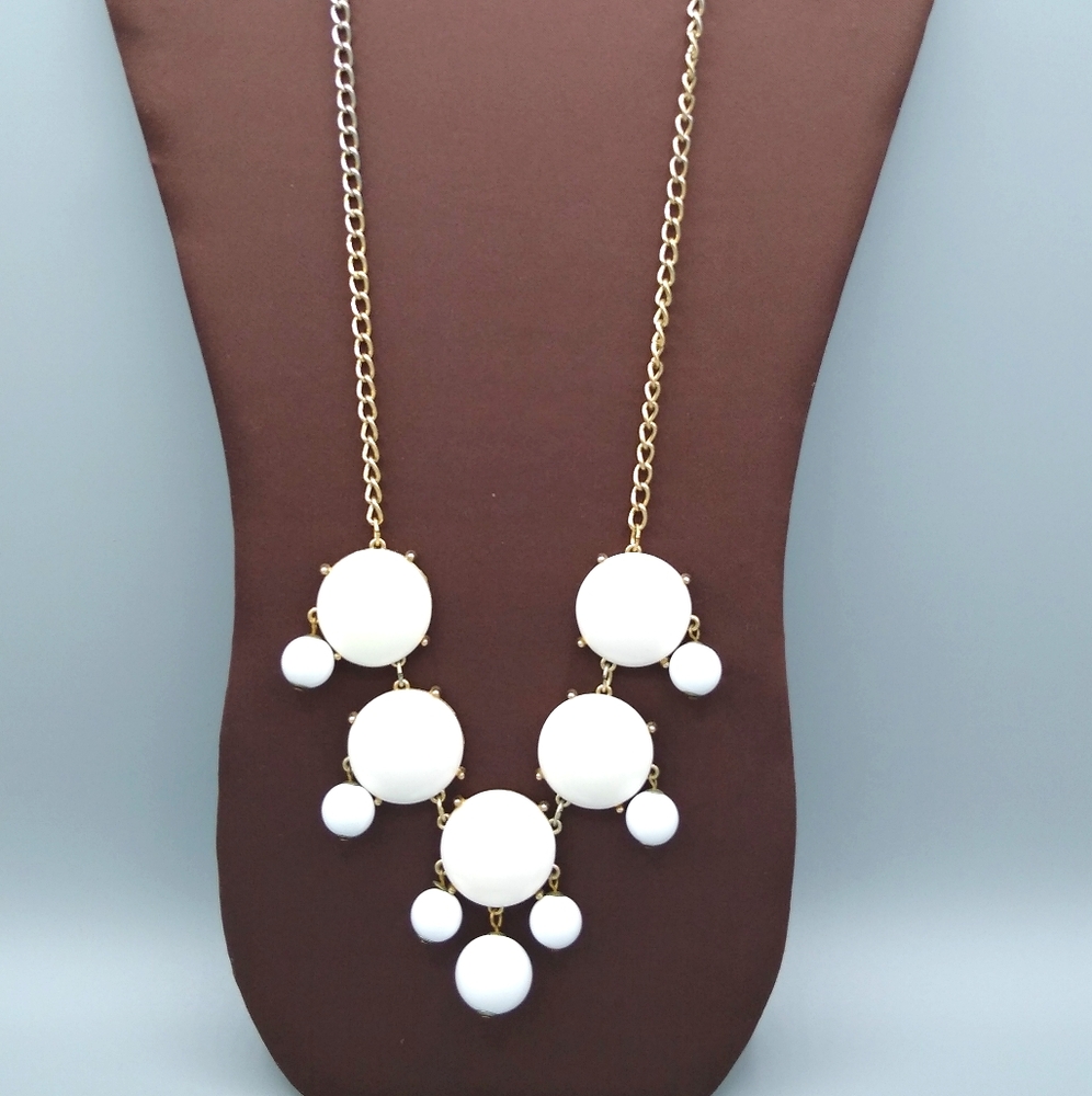 🦋Gold Bubble Cabochon Bead Statement Bib Necklace